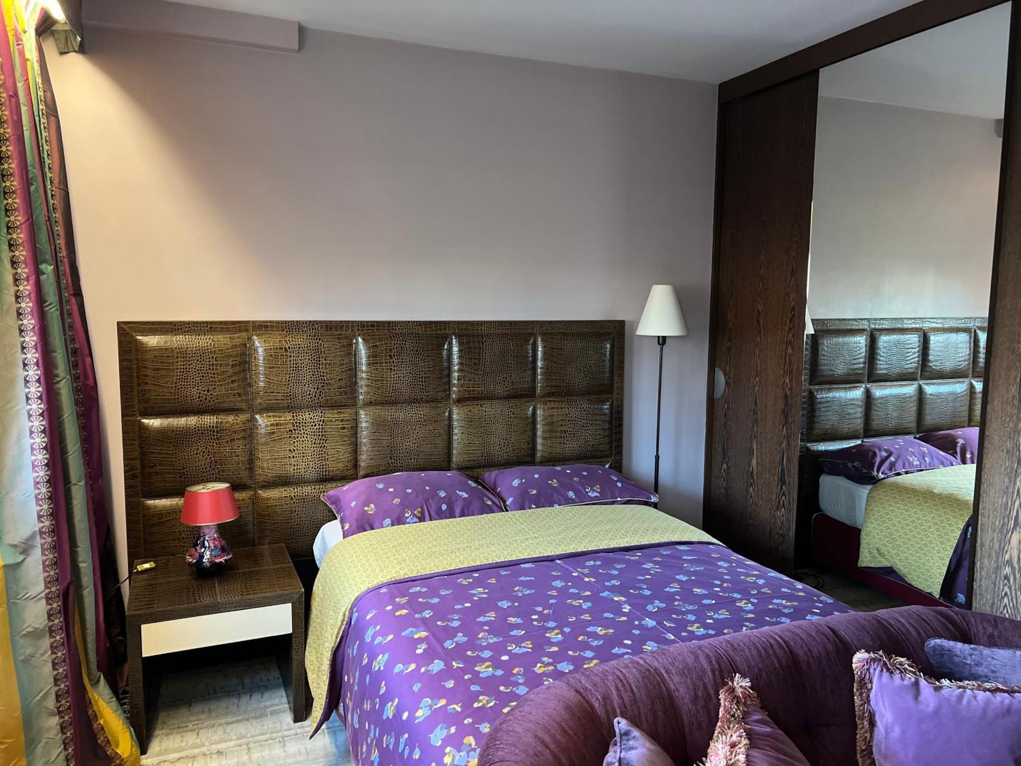 Dans Le Quartier Luxe * Neuilly-sur-Seine